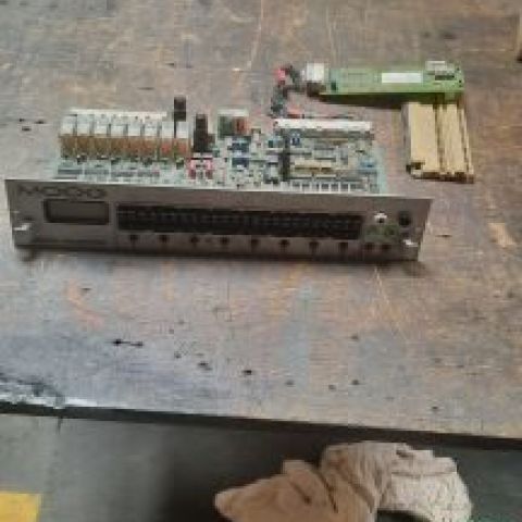 Komperatorkarte einer Moog Steuerung